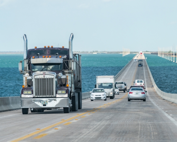 Freight Brokerage and Logistics | BFS Logistics  | Florida - iStock-1085104812